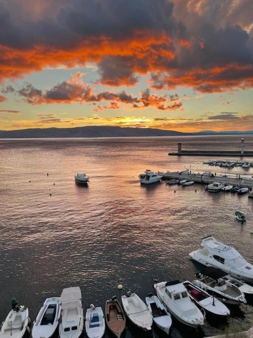 Apartment Sun&Sea, Senj, Prvi Red Do Mora Сень Экстерьер фото